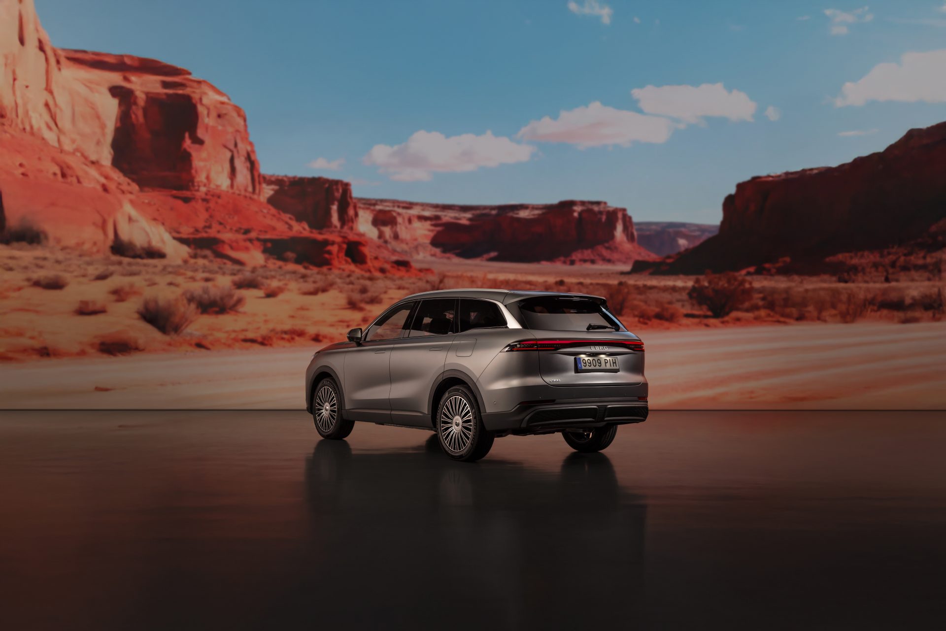 El Nuevo EBRO s900 PHEV llega a Urumea Motor desde 38.990€