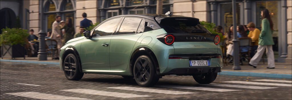 Nuevo Lancia Ypsilon Híbrido LX – desde 99 €/mes